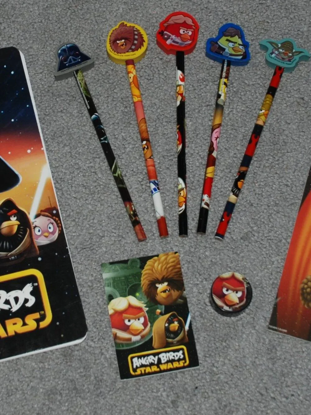 Angry Birds Star Wars Notepads, Pencils - School Supplies – 14-Piece Set New